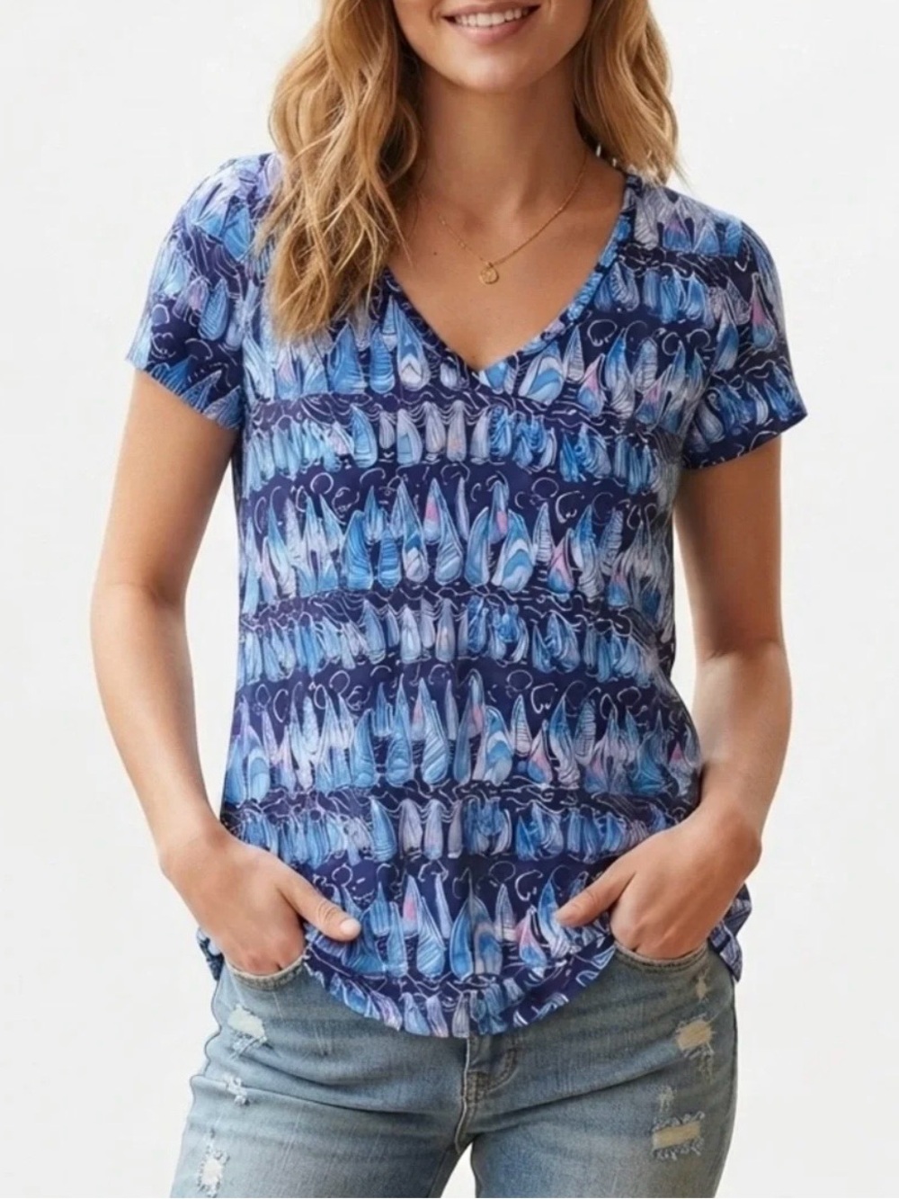 NWT Lilly Pulitzer Etta V-Neck in “Low Tide Navy Sails & Stripes" - Size Large